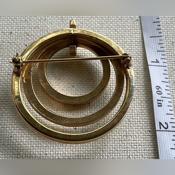 Vintage Modernist Triple Circle Brooch – White Enamel & Gold Tone - Picture 2 of 2